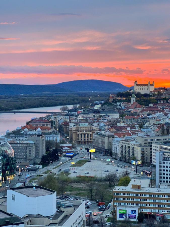Voir Apartment Bratislava Ngoại thất bức ảnh